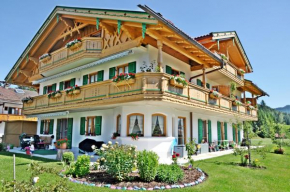 Gästehaus Christina -Wallgau Wallgau